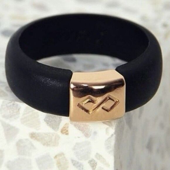 RINFIT Silicone Rings for Couple Soft & Comfortable Wedding Bands W7/M10 - Picture 6 of 9